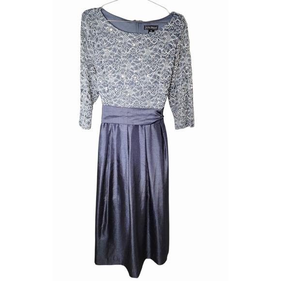 Jessica Howard Women's 18W Gray Lace Bodice Midi Dress Pleated Skirt 3/4 Sleeve - Picture 2 of 6